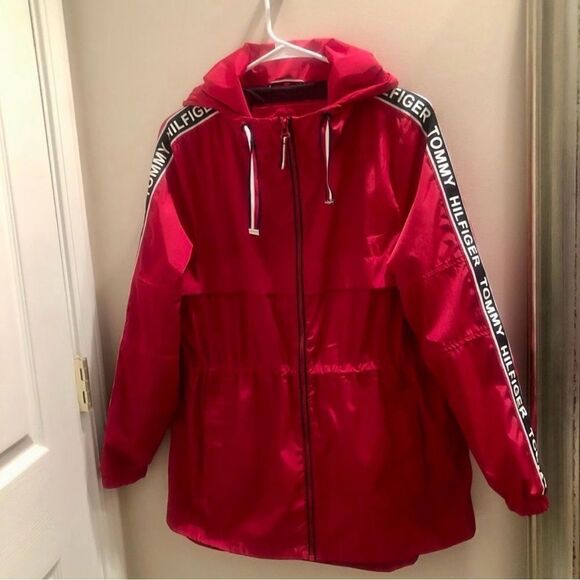 Tommy Hilfiger Iconic Anorak jacket with logo striping. - Picture 3 of 6